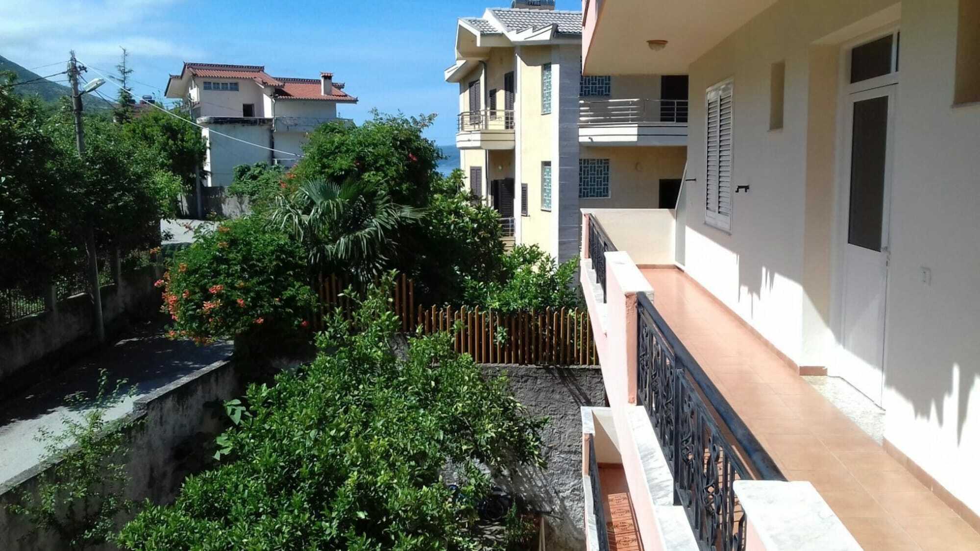 Vila Kristal Vlora מראה חיצוני תמונה